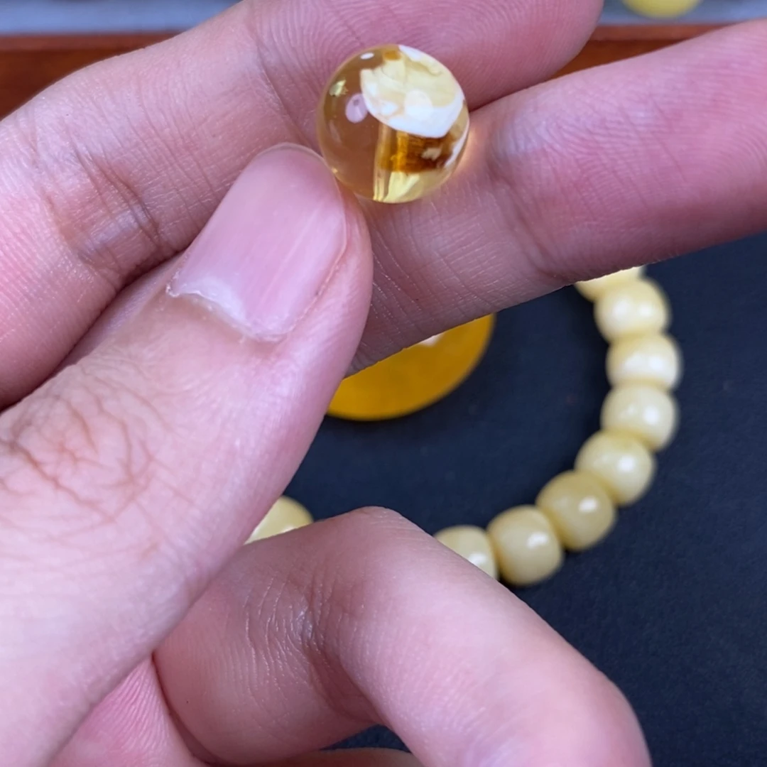 琥珀未镶嵌裸石微瑕7