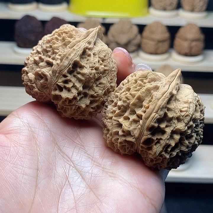 把件桃核狮子王45mm