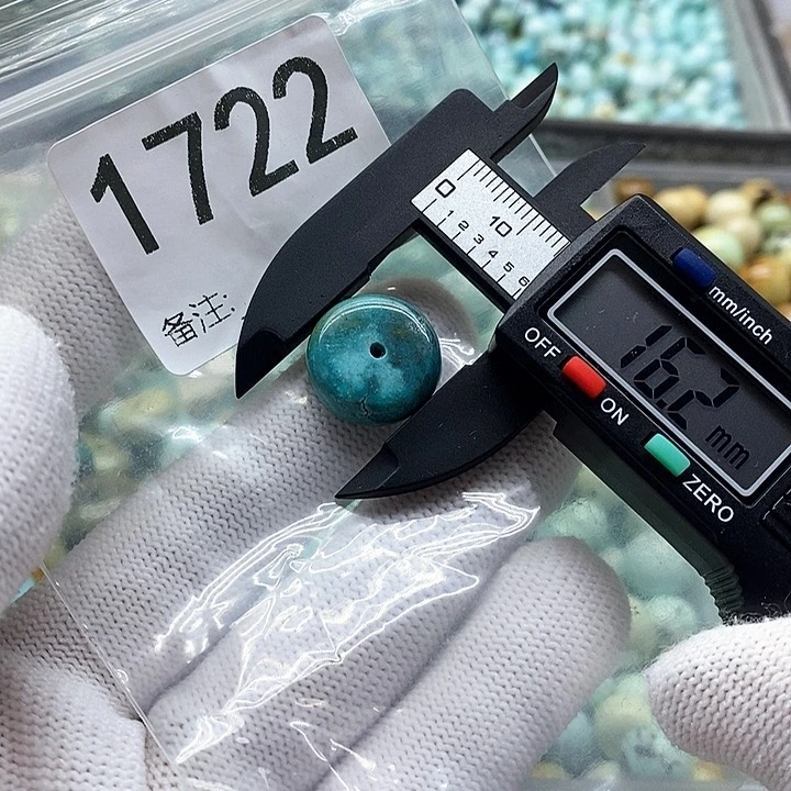 颈饰未镶嵌南红玛瑙