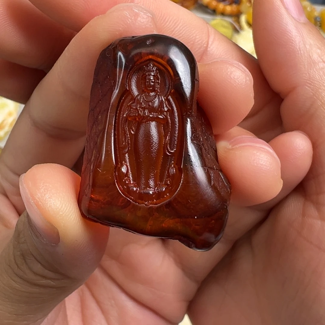 琥珀未镶嵌裸石琥珀