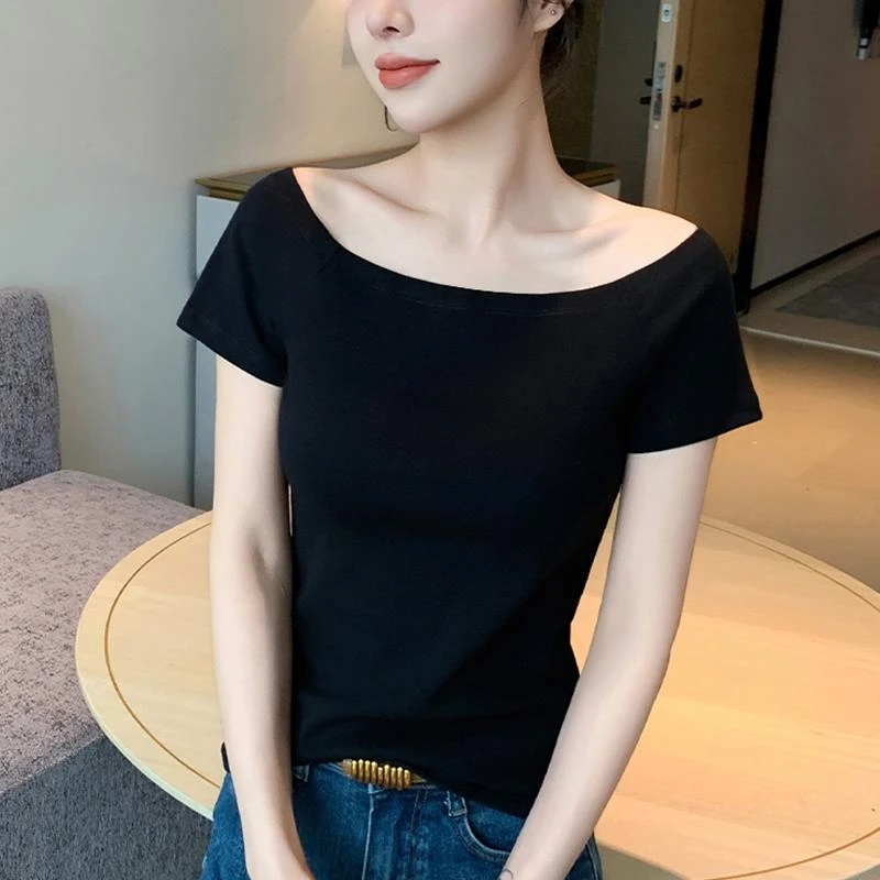 黑色一字领短袖T恤女2025夏季新款露肩设计感修身体恤内搭上衣潮