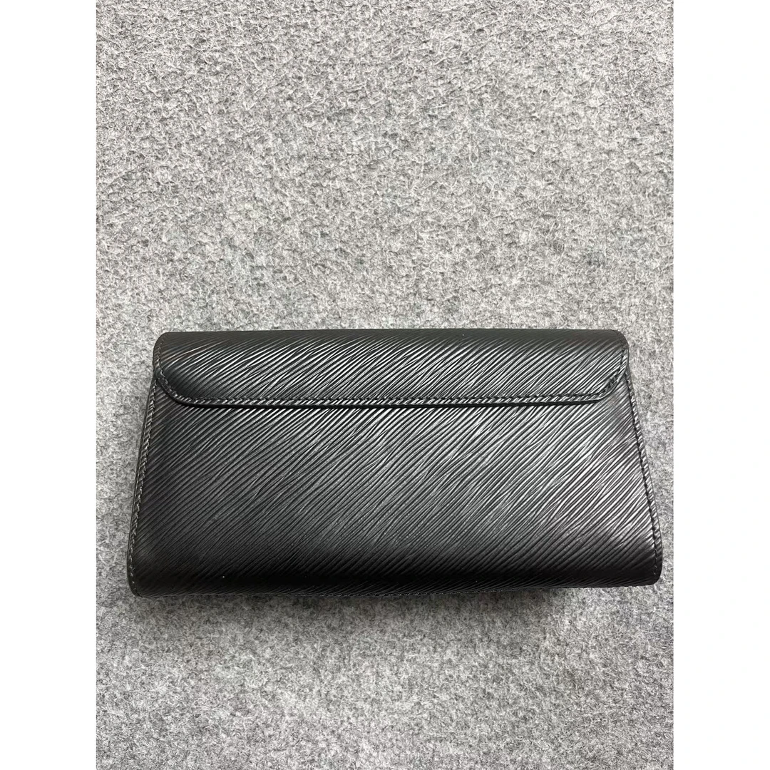TOLEX2025新款手工时尚横扭扭百搭女包黑色