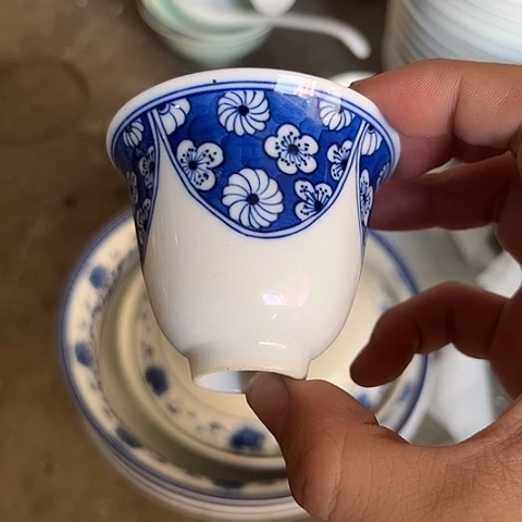 陶瓷手绘杯一个陶瓷