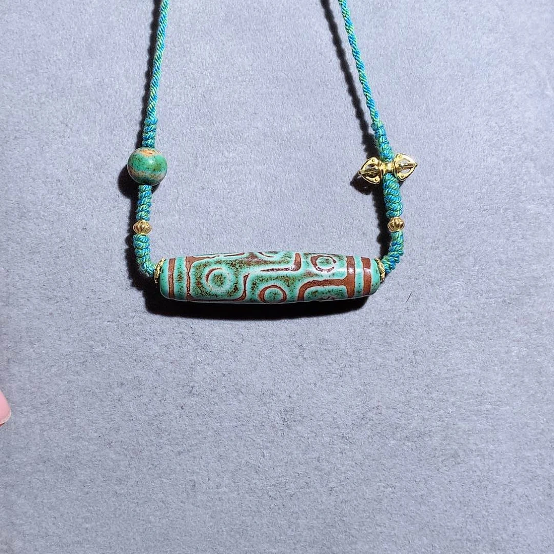 玛瑙/玉髓颈饰合金