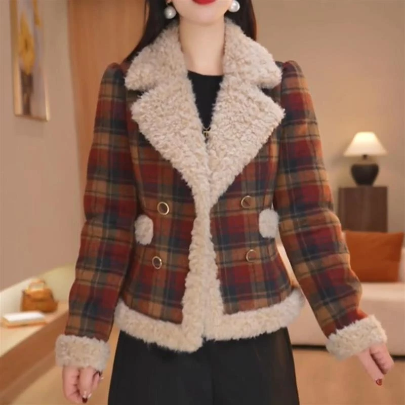 小香风毛呢外套女秋冬2025新款加厚巨好看洋气小个子皮毛一体上衣