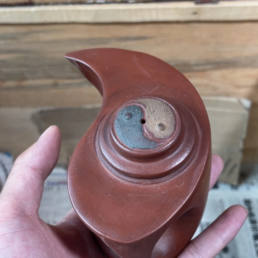 紫砂茶壶老厂紫砂壶一件。