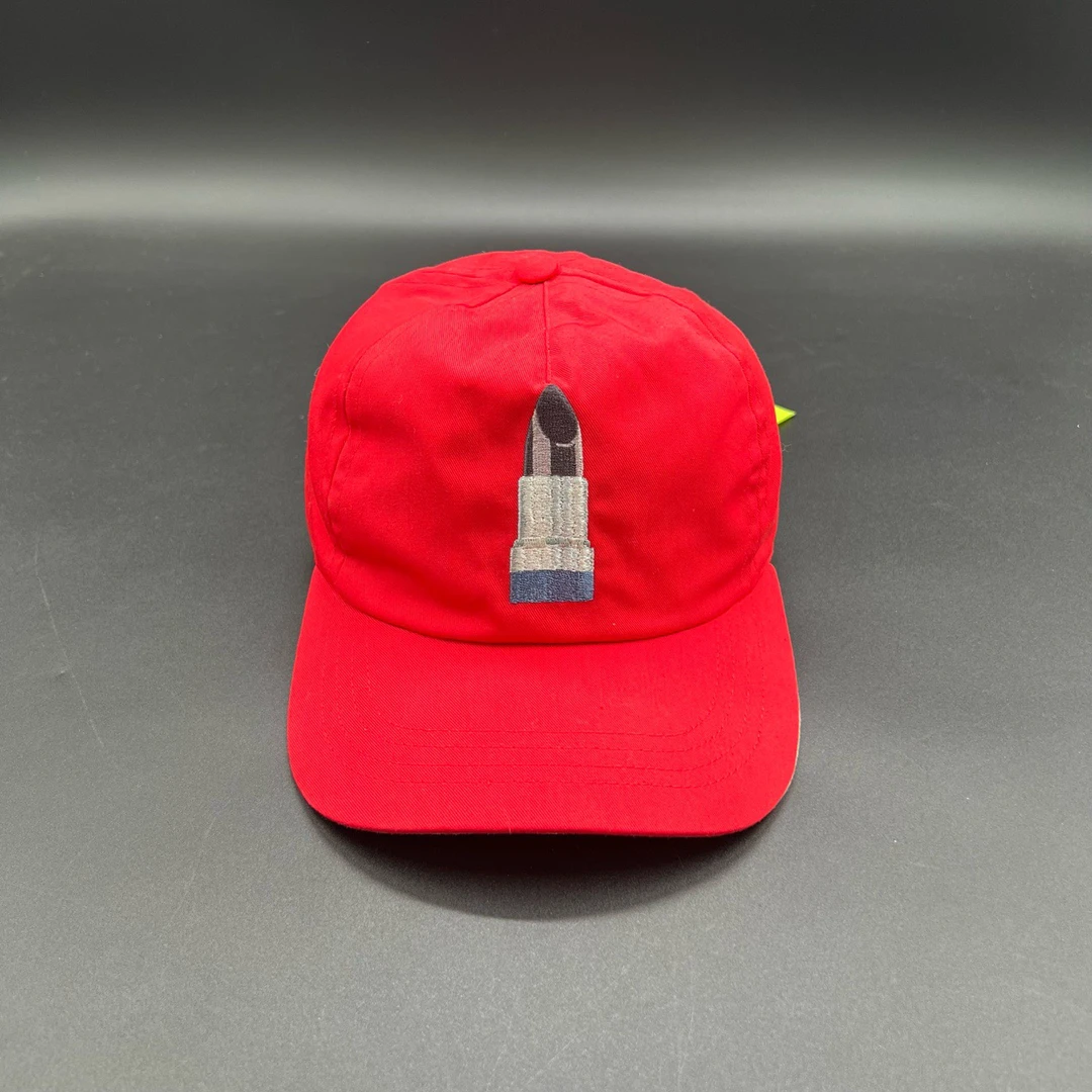 95新 Acne studio bc822 605129 Acne 红色口红刺绣棒球帽 59cm/