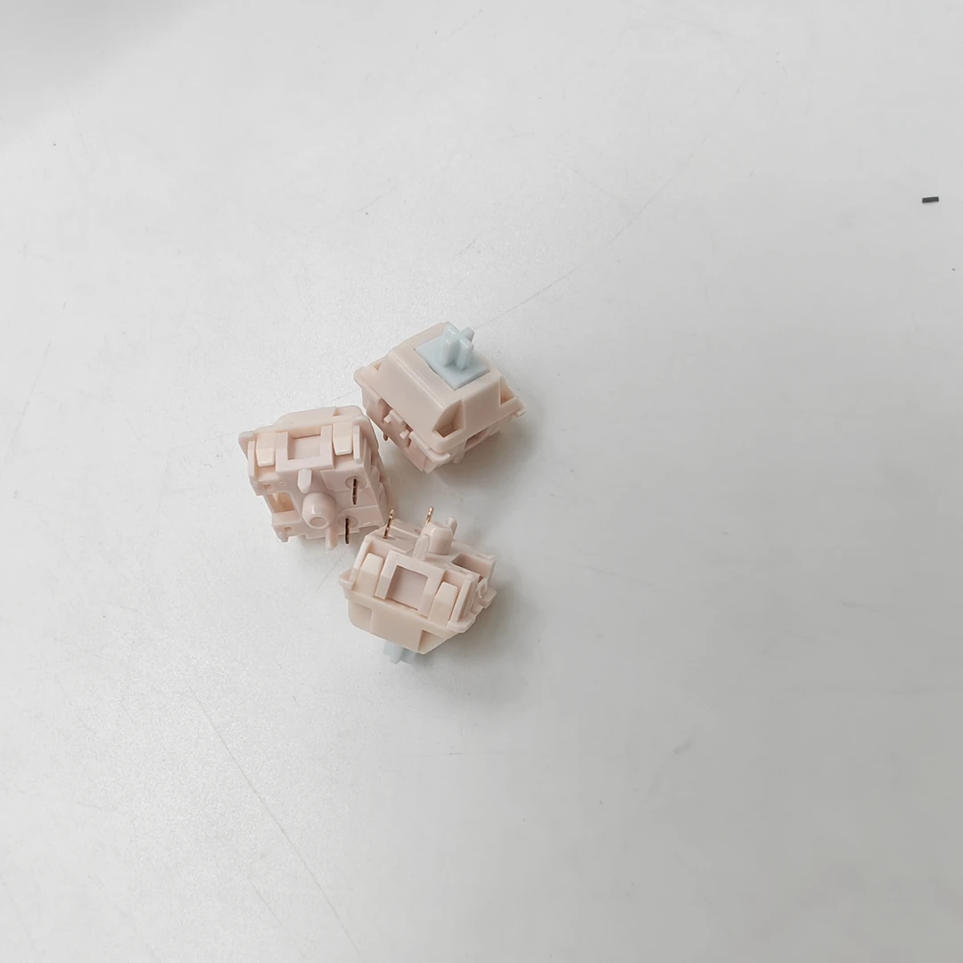 准新品  草莓拿铁轴客制化机械键盘专用