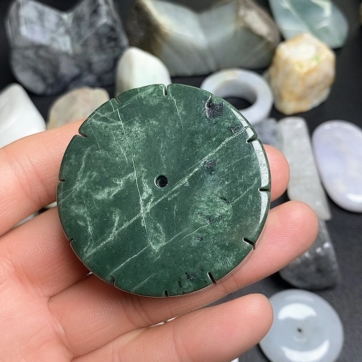 翡翠未镶嵌颈饰天然翡翠31