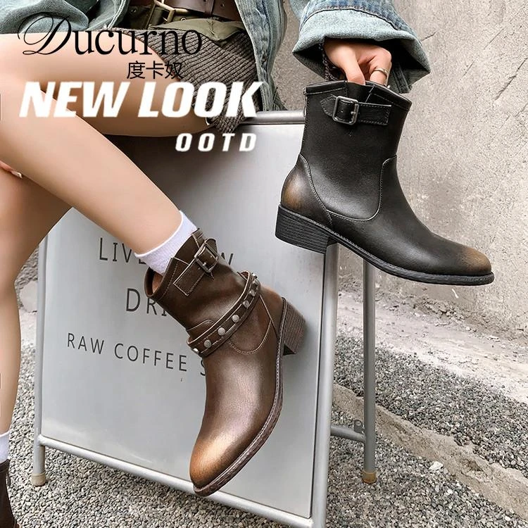 DUCURNO铆钉皮带扣擦色真皮马丁靴女2025新款后拉链粗跟时尚短靴