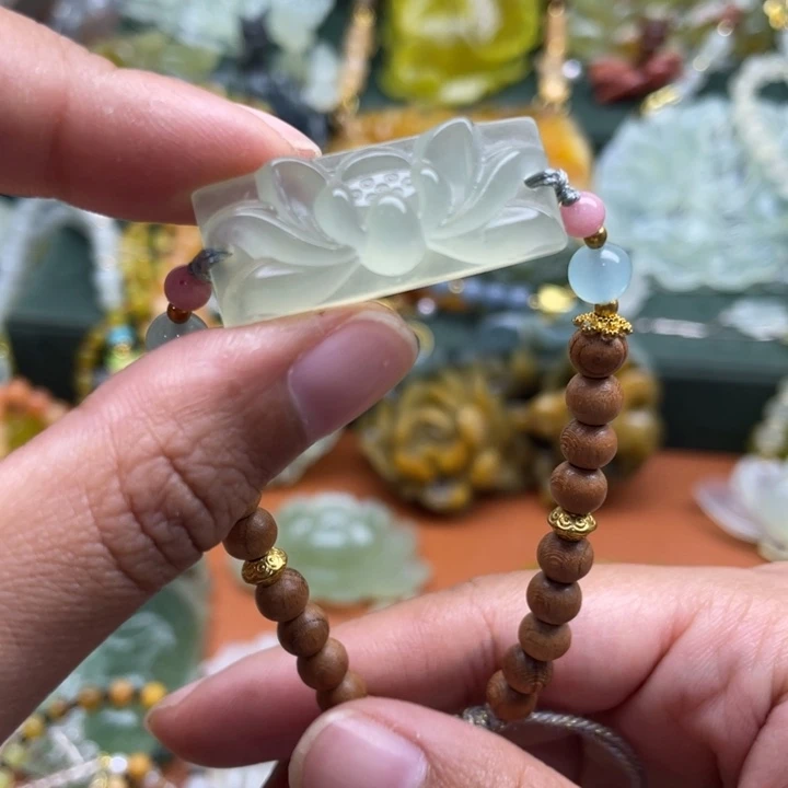 未镶嵌岫玉吊坠毛衣链锁骨链