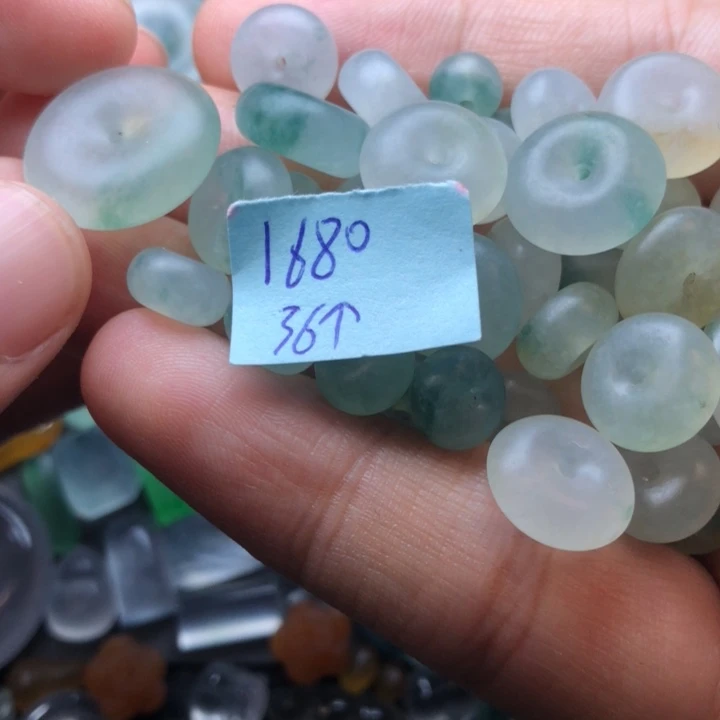 未镶嵌定制翡翠挂件