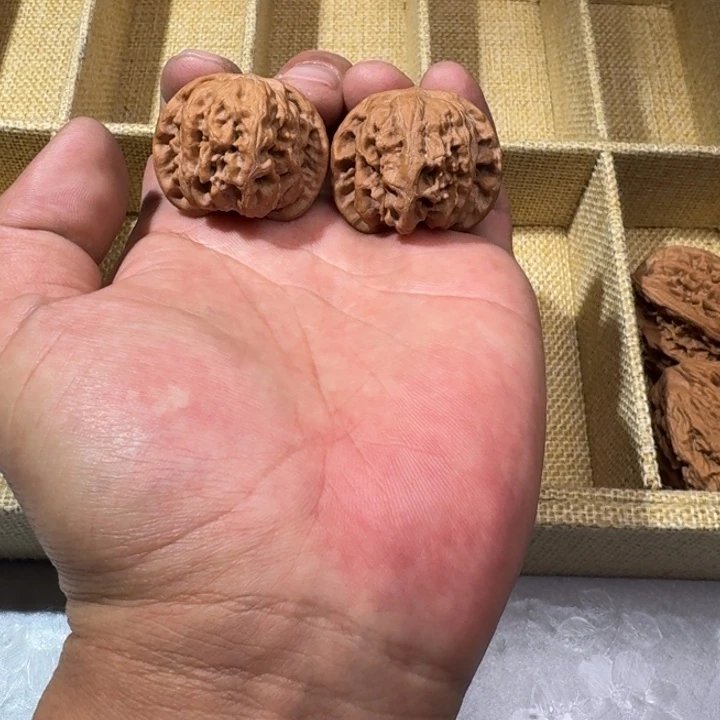 吊坠文玩核桃野狼