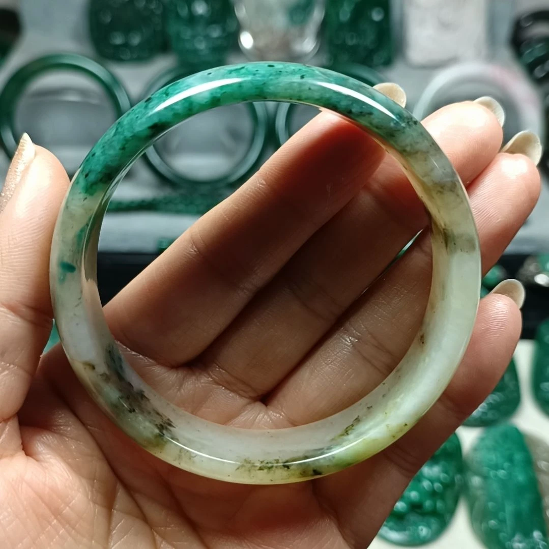 独山玉手镯61未镶嵌