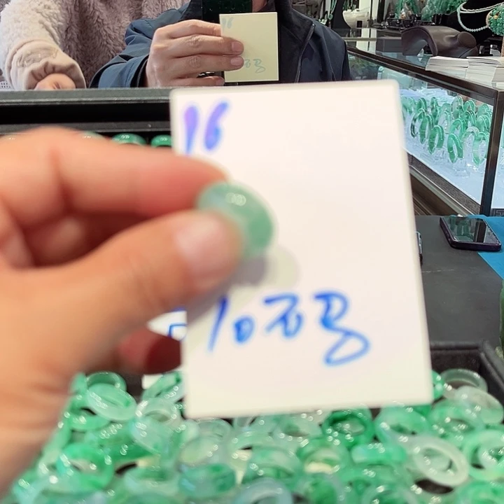 石英质玉未镶嵌戒圈