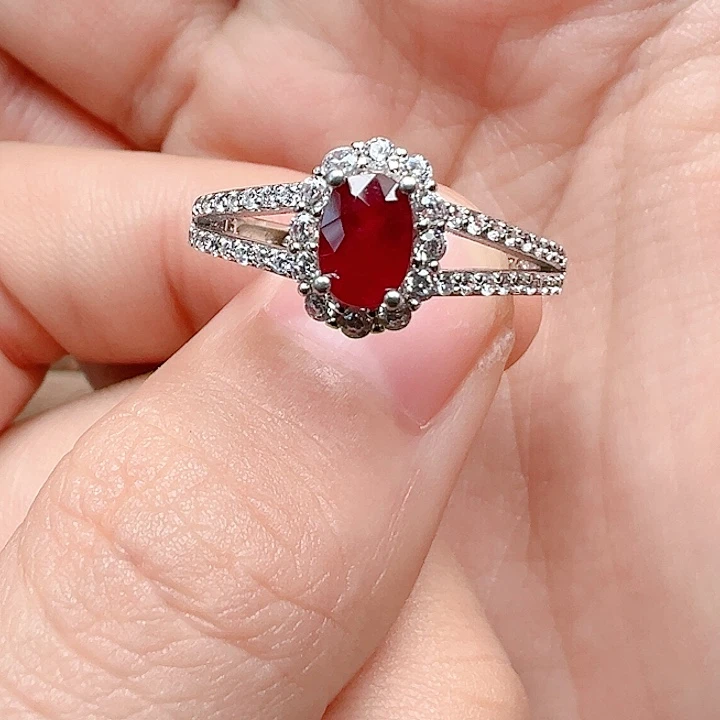 银S925镶嵌戒指红宝石