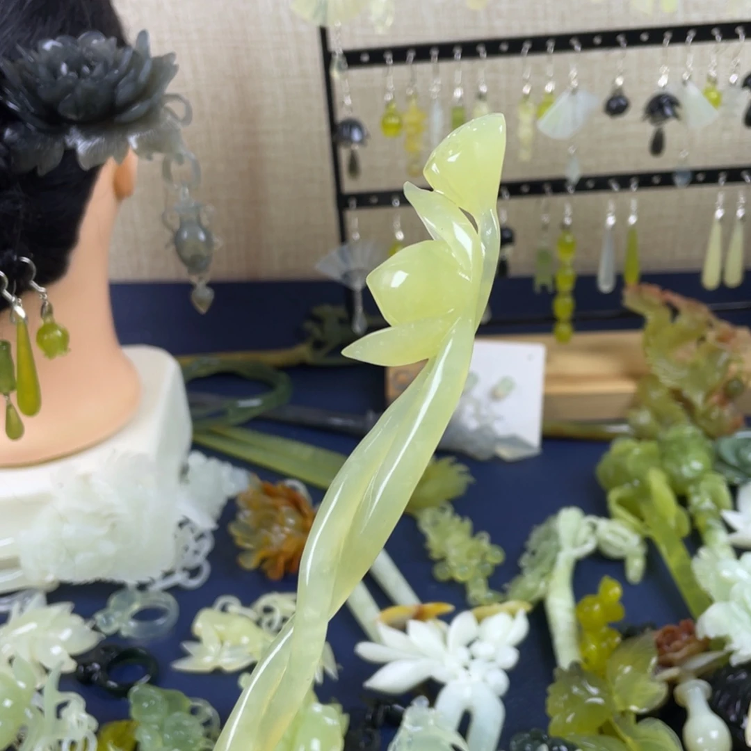 蛇纹石玉未镶嵌发饰