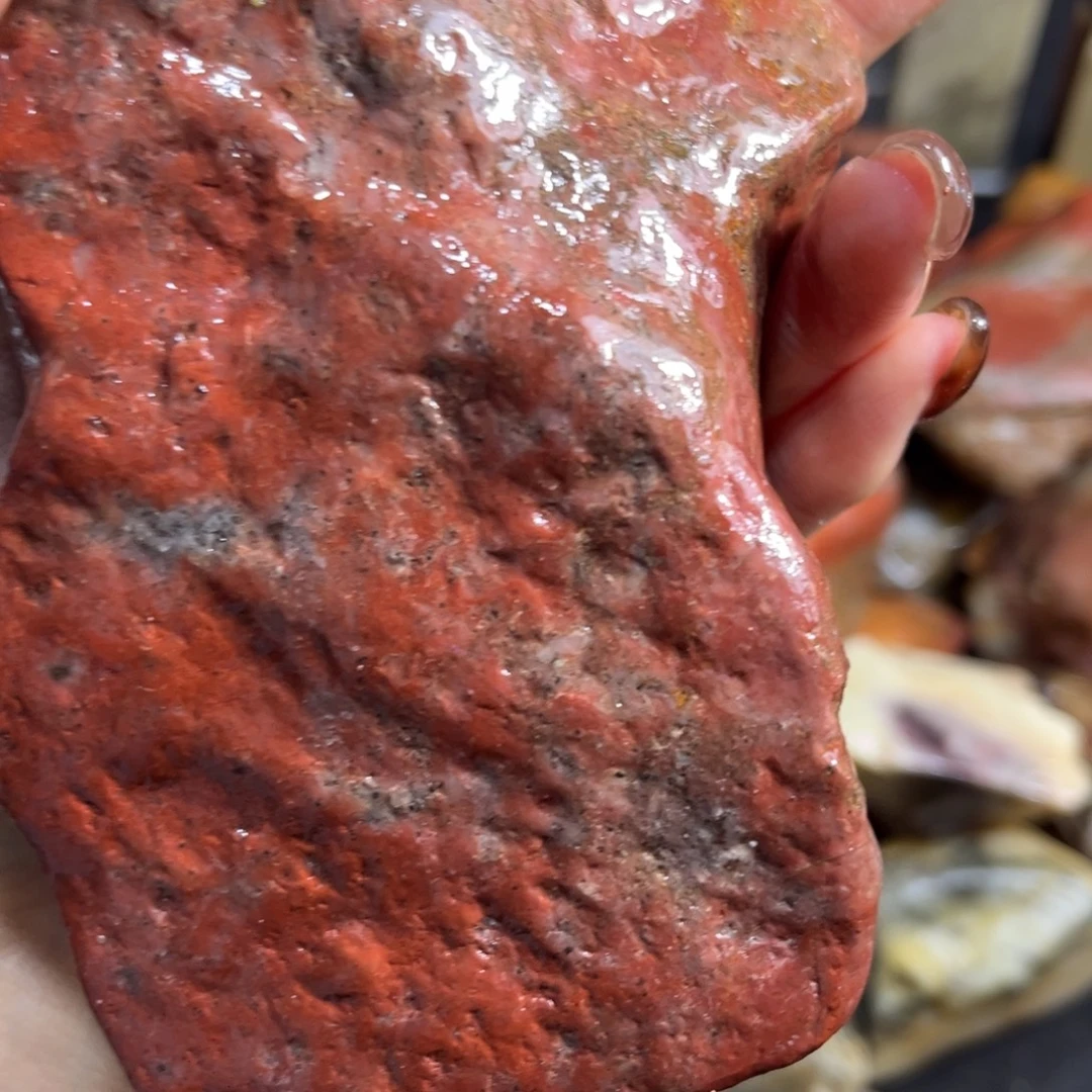 解***说大叶紫檀（黑酸枝木类）寿山石