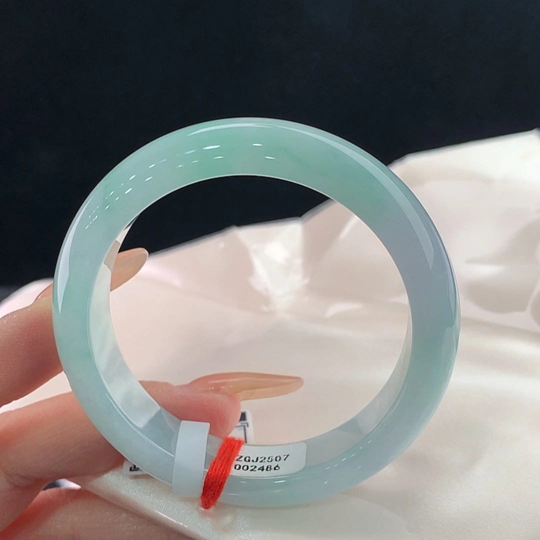 【闪购商品】未镶嵌手镯翡翠52.4，51/52