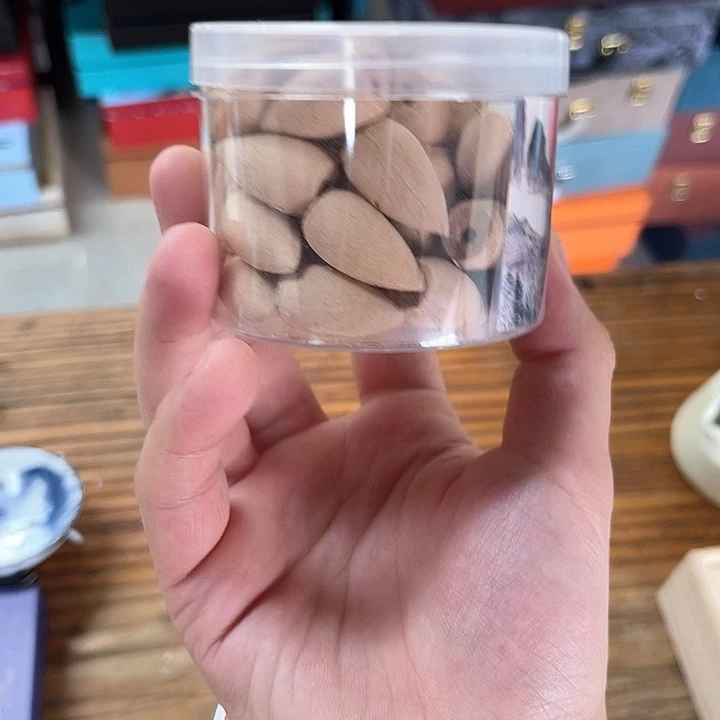 孤品茶具套装等。