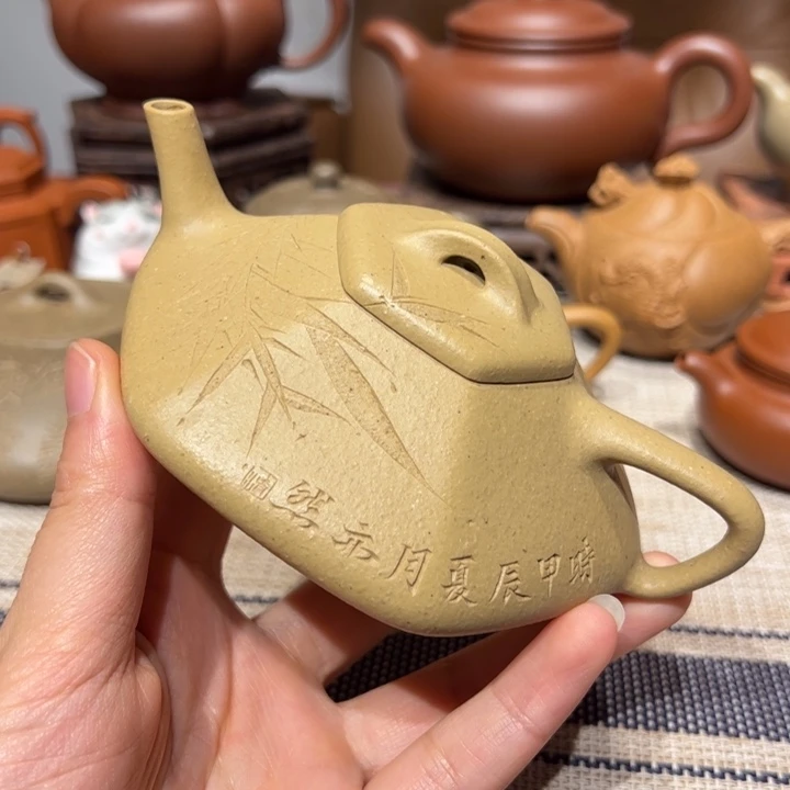 d**i六方，瑕疵，本绿！