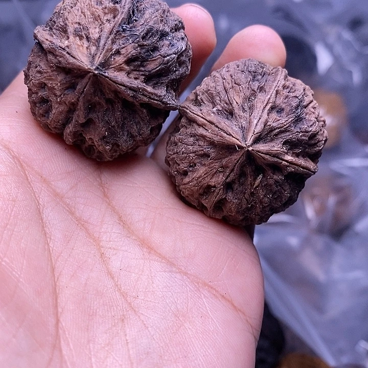 文玩核桃把件  250