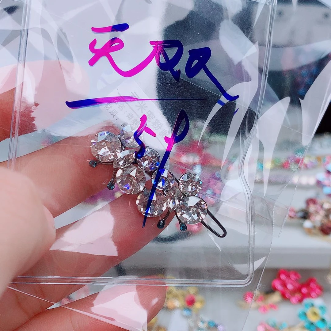 皮质铁合金蝴蝶哇扣