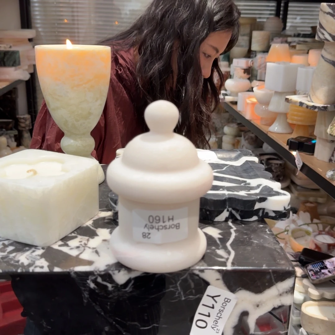 H160。 手感。人。