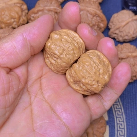 【闪购商品】文玩核桃吊坠蛙蛙31