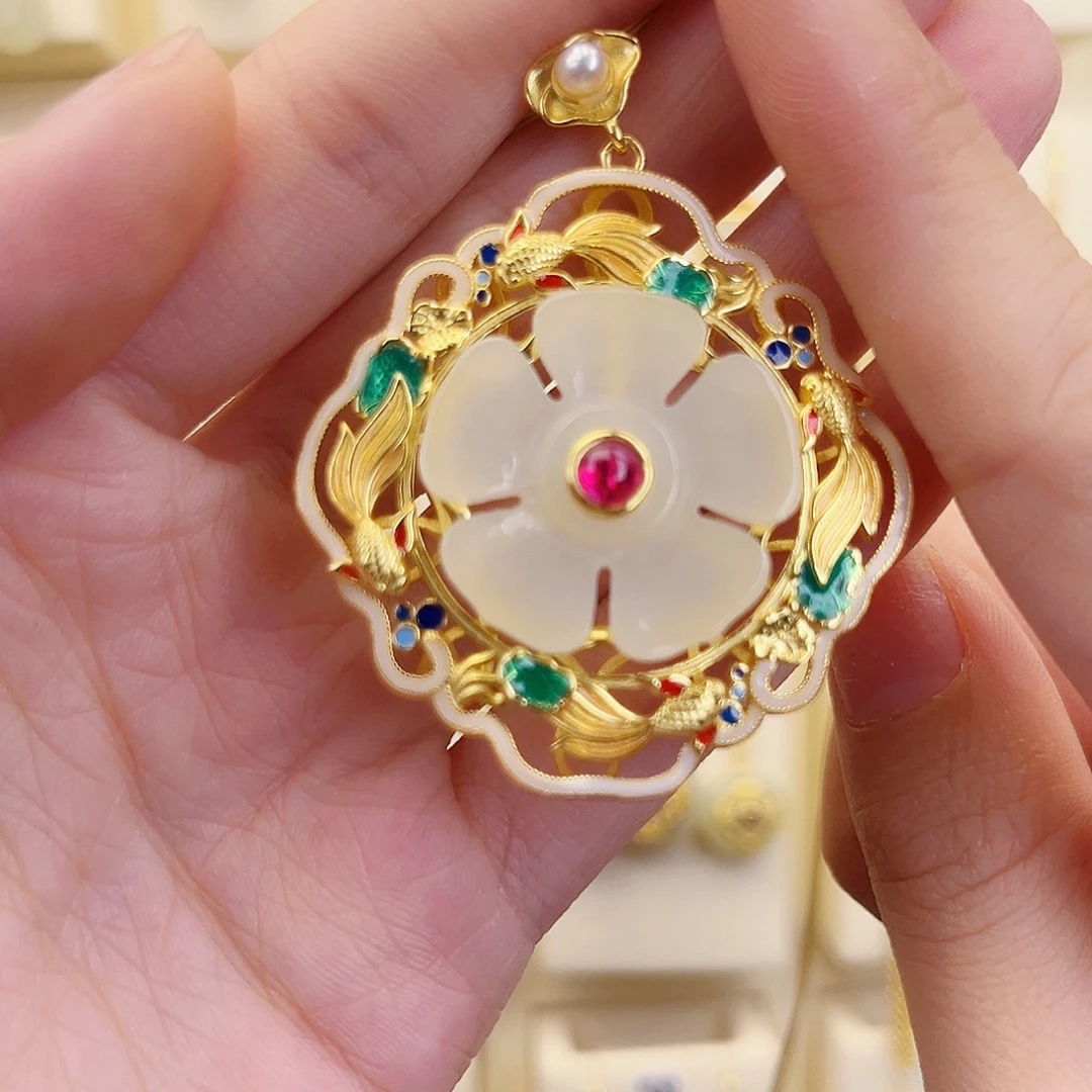 和田玉银S925镀金镶嵌颈饰