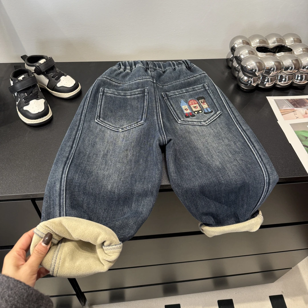 儿童加绒加厚秋冬款牛仔裤2025新款韩版休闲宽松冬款长裤