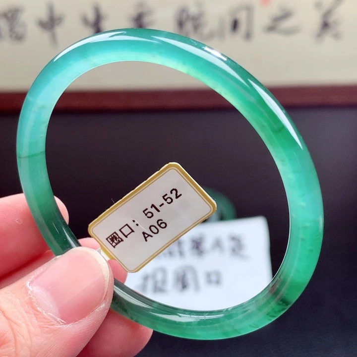 翡翠未镶嵌手镯翡翠手镯29