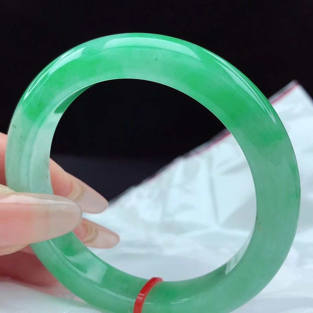 翡翠手镯未镶嵌52圈517