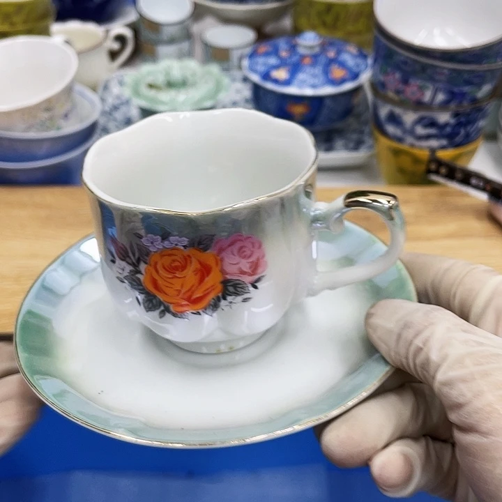 王***姐187 鹿屋家的美丽瓷器