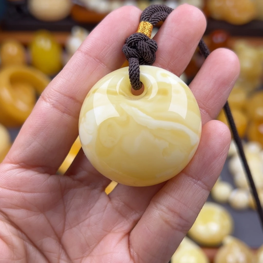 琥珀颈饰未镶嵌K**g纯天然琥珀蜜蜡无优化