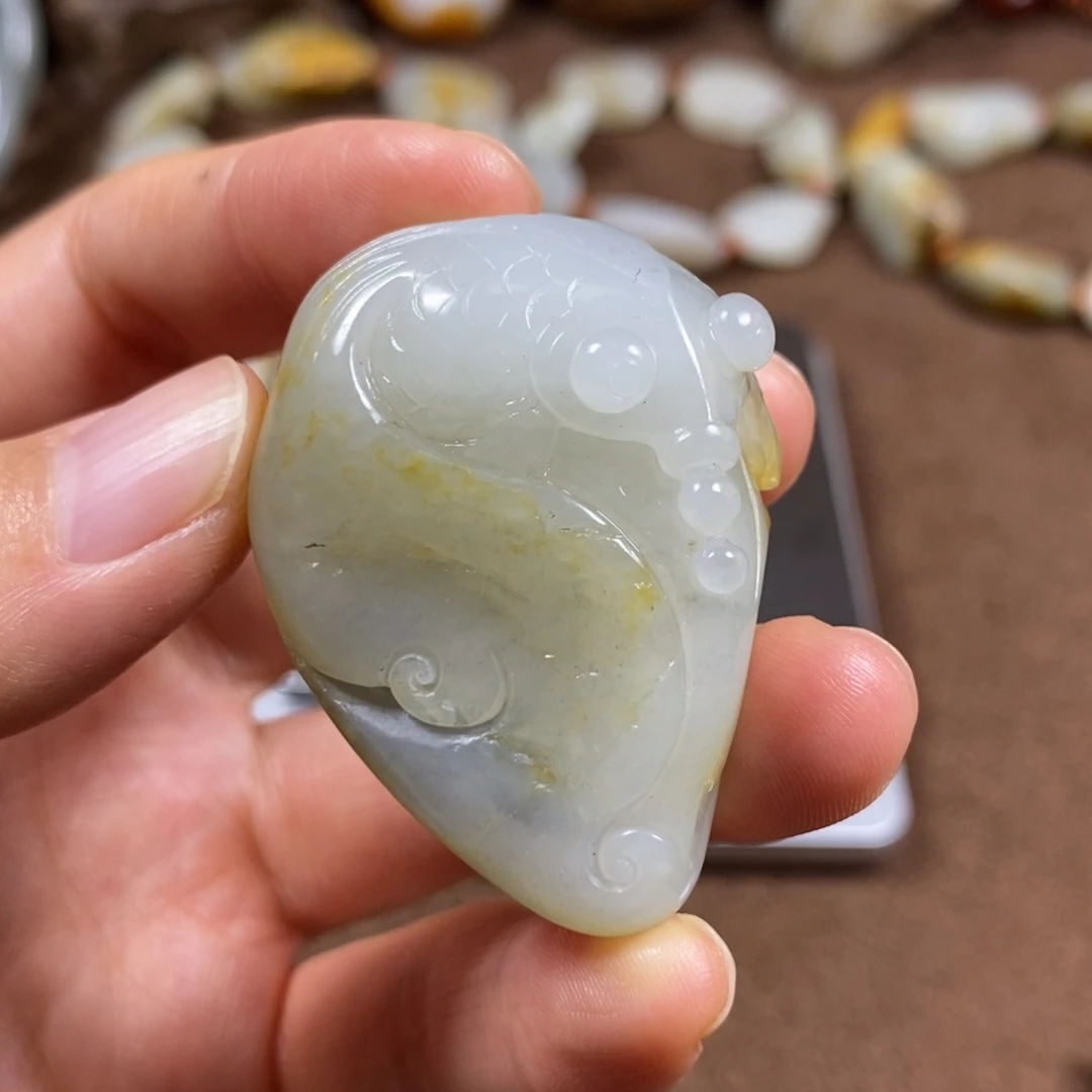 和田玉未镶嵌挂件