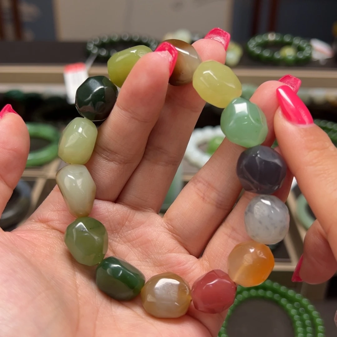 和田玉未镶嵌颈饰多宝随型14➕左右