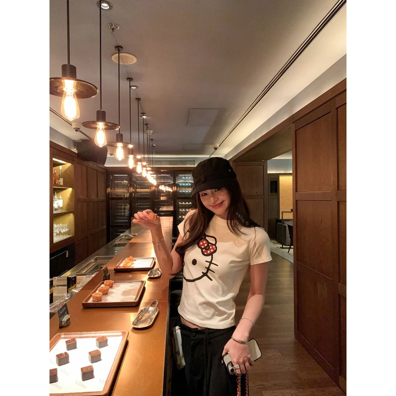 【ZHAP】新款正肩短袖可爱动漫印花t恤女圆领2025夏季印花百搭上衣