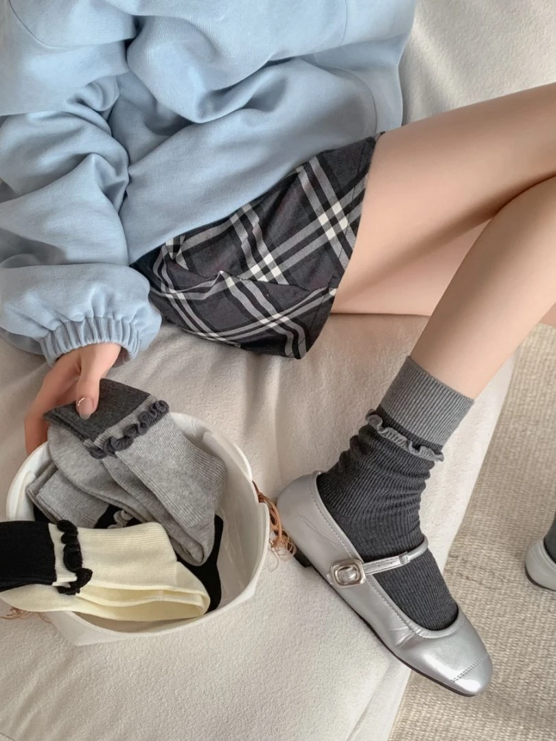 【经典撞色】奶油色花边袜子女秋季可爱无骨月子袜休闲百搭中筒袜
