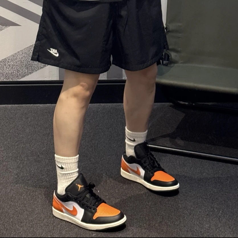 NIKE/耐克『流光风』男子海星橙小扣碎AJ 1休闲运动篮球鞋553558081