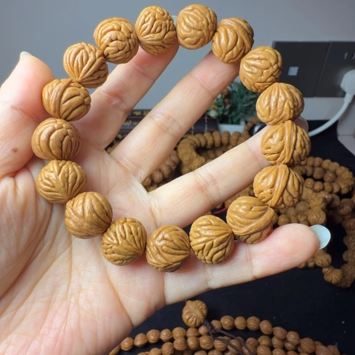 手串桃核柳叶手串