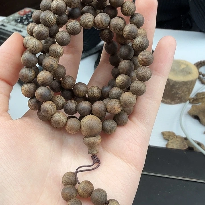 苹***红沉香沉香碎屑025卡7沉水浮24克多样性发其一