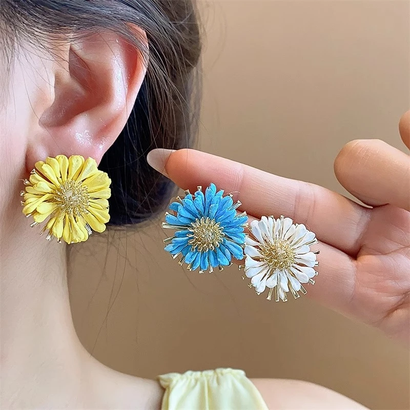 合金耳饰 春天拉菲草编织花朵耳钉小清新甜美耳环小众气质耳饰女