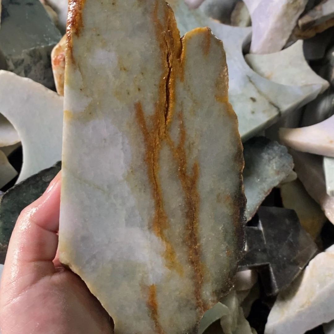 颈饰未镶嵌翡翠天然翡翠