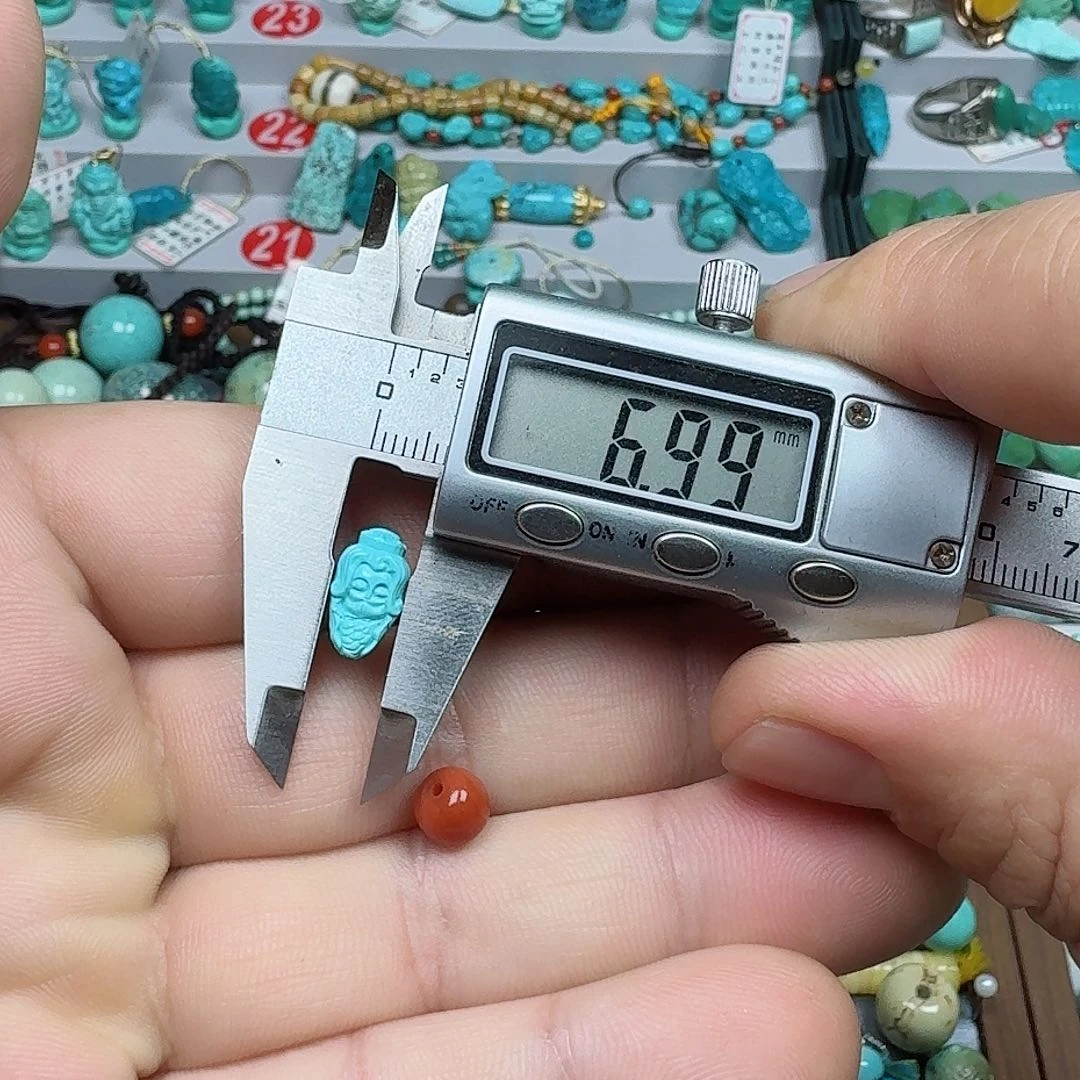 南红玛瑙配饰未镶嵌