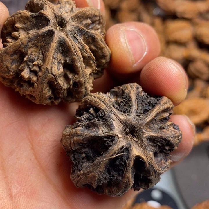 桃核吊坠拿姐工艺342