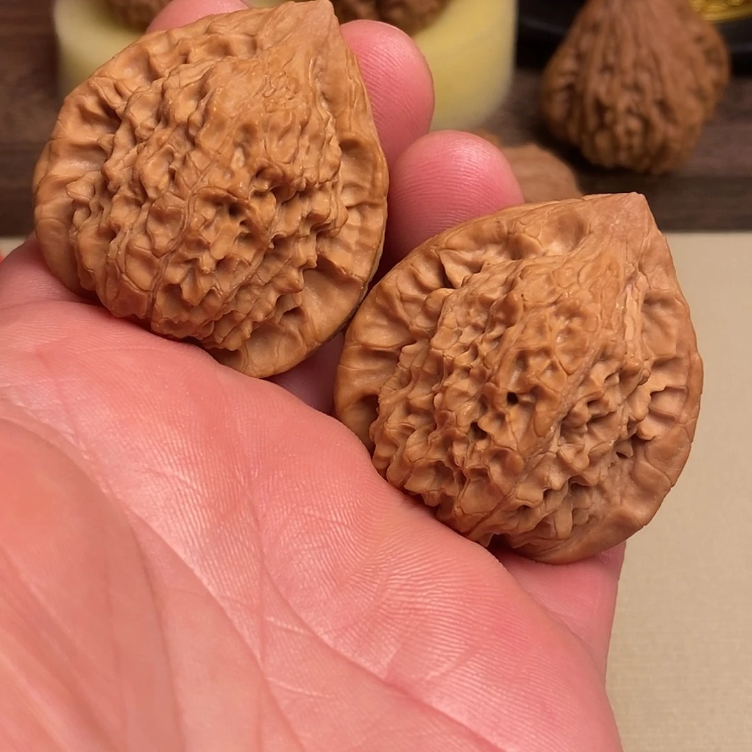 文玩核桃把件朱雀