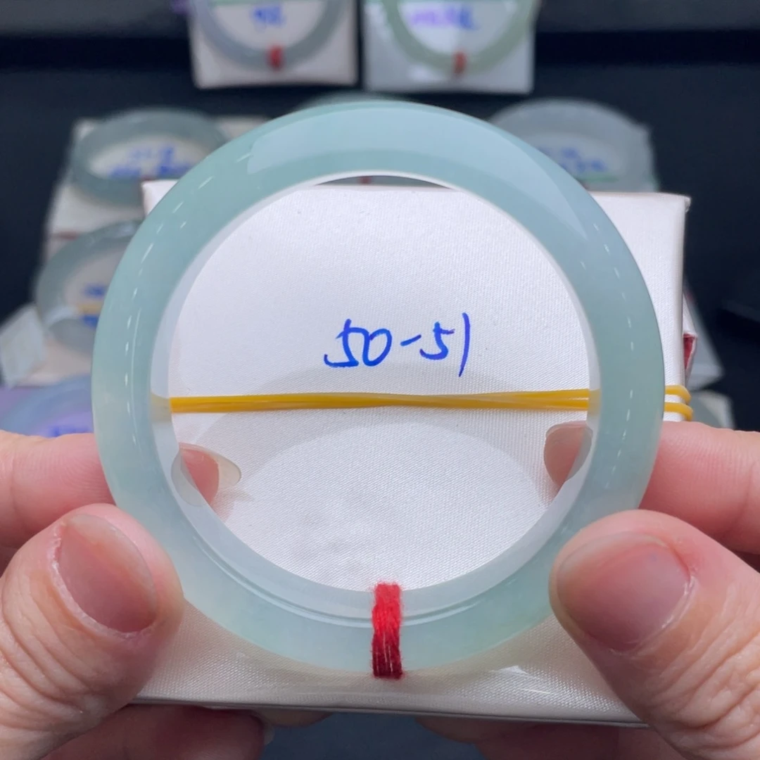 翡翠未镶嵌手镯翡翠手镯18