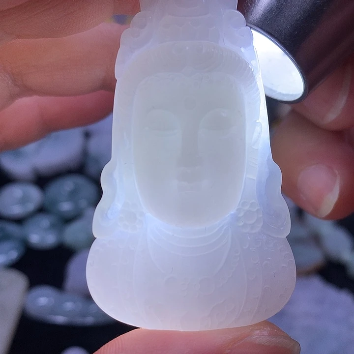 翡翠未镶嵌挂件观音首