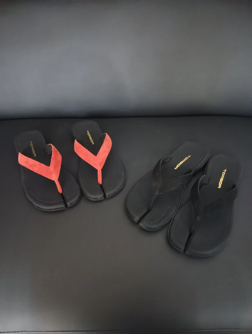 【LPZ】：809-1真皮平底人字拖女夏季复古极简沙滩凉拖外穿夹趾拖鞋